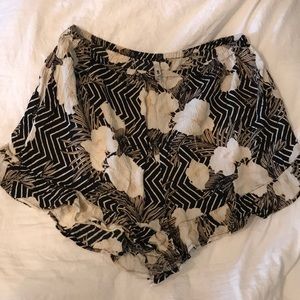 Amuse Society Shorts